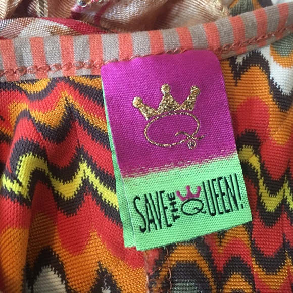 Save The Queen Plaid Ruffle Cold Shoulder Top xl - Picture 3 of 12